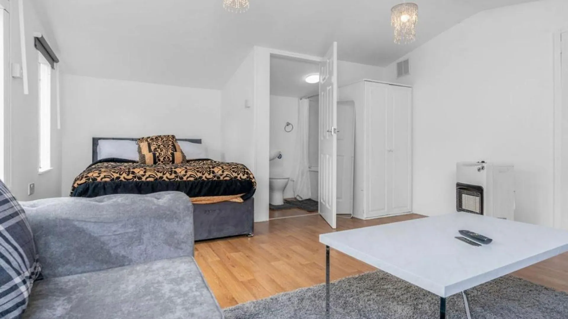 ゲストハウス Charming Edinburgh Guest Room With Private Entrance 5 Min Buses To City Centre イギリス