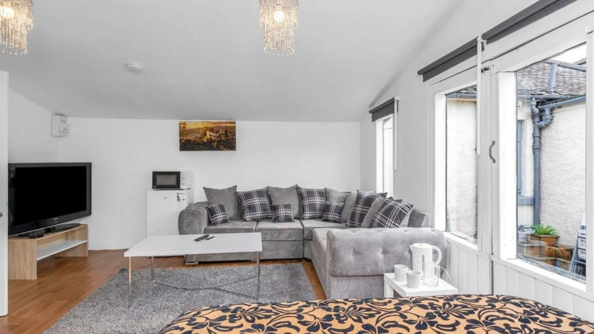 게스트하우스 Charming Edinburgh Guest Room With Private Entrance 5 Min Buses To City Centre